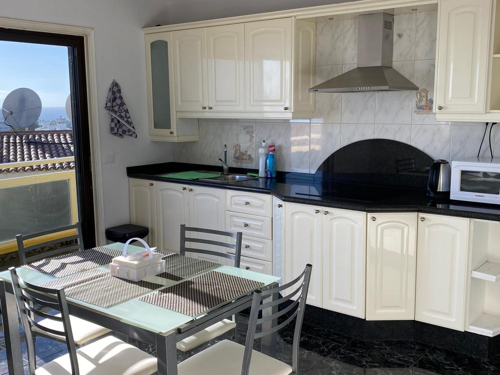 Superior Room In Los Cristianos With Sea View Arona  Exterior photo